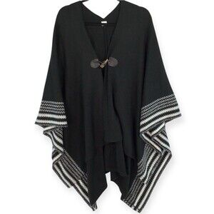 Avenue Poncho Womens One Size Black Wrap Cape Toggle Knit Bear Tooth Toggle Goth
